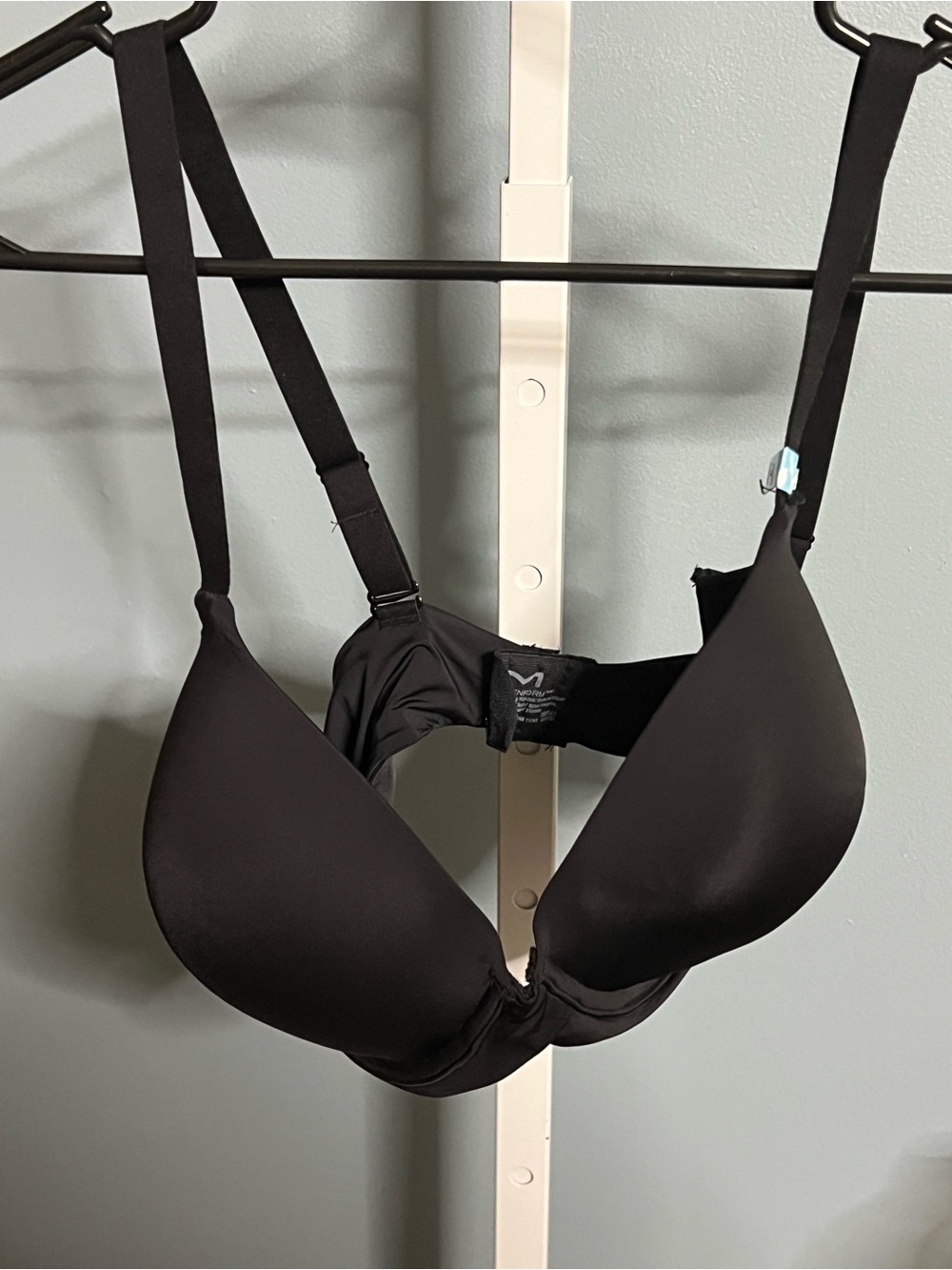 Maidenform Molded Black Underwire Everyday T-Shirt Bra 40C